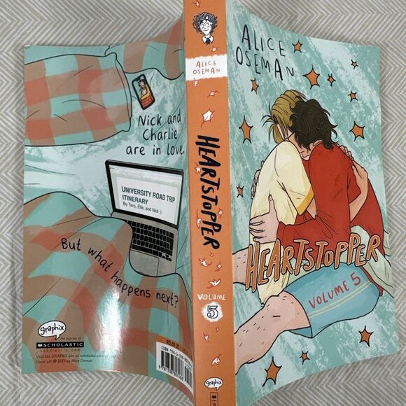 Heartstopper 5: A Graphic Novel - Paperback‎ By Oseman, Alice -  VERY GOOD - Picture 3 of 4